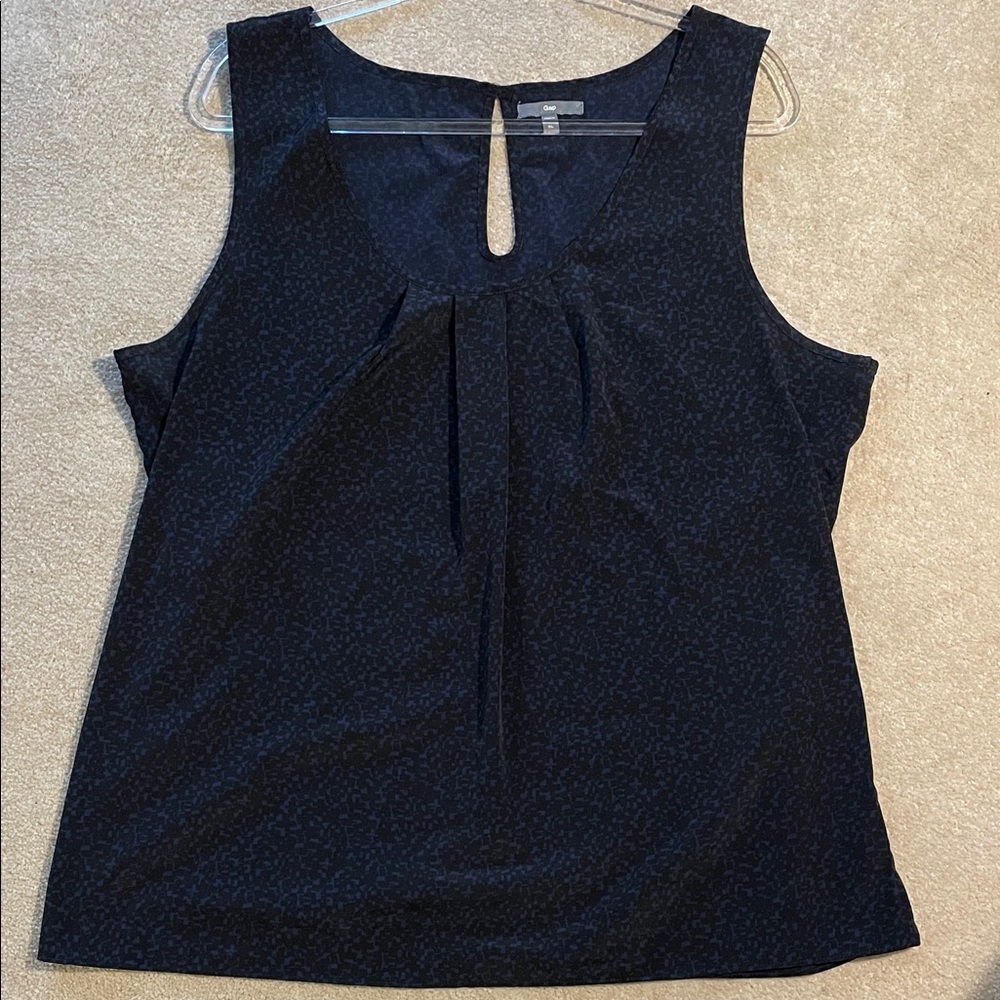 Gap Sleeveless Black & Navy Print Scoop Neck Top